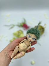 Load image into Gallery viewer, Loi - little baby doll