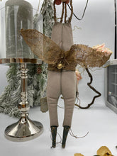 Load image into Gallery viewer, Fabric moth
